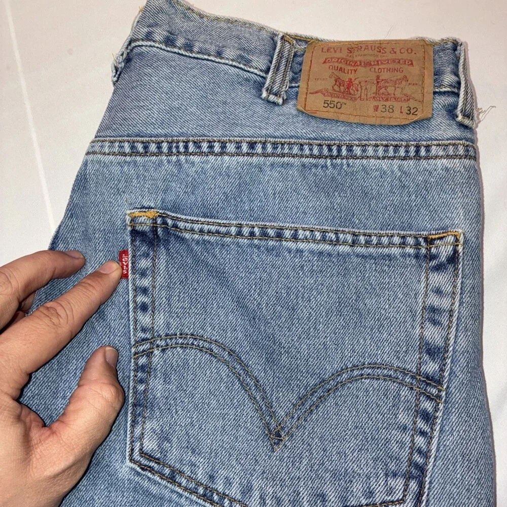 Levi Strauss 550 Relaxed Fit Y2K Jeans Men’s 38x32 (Waist 35)‎ Blue